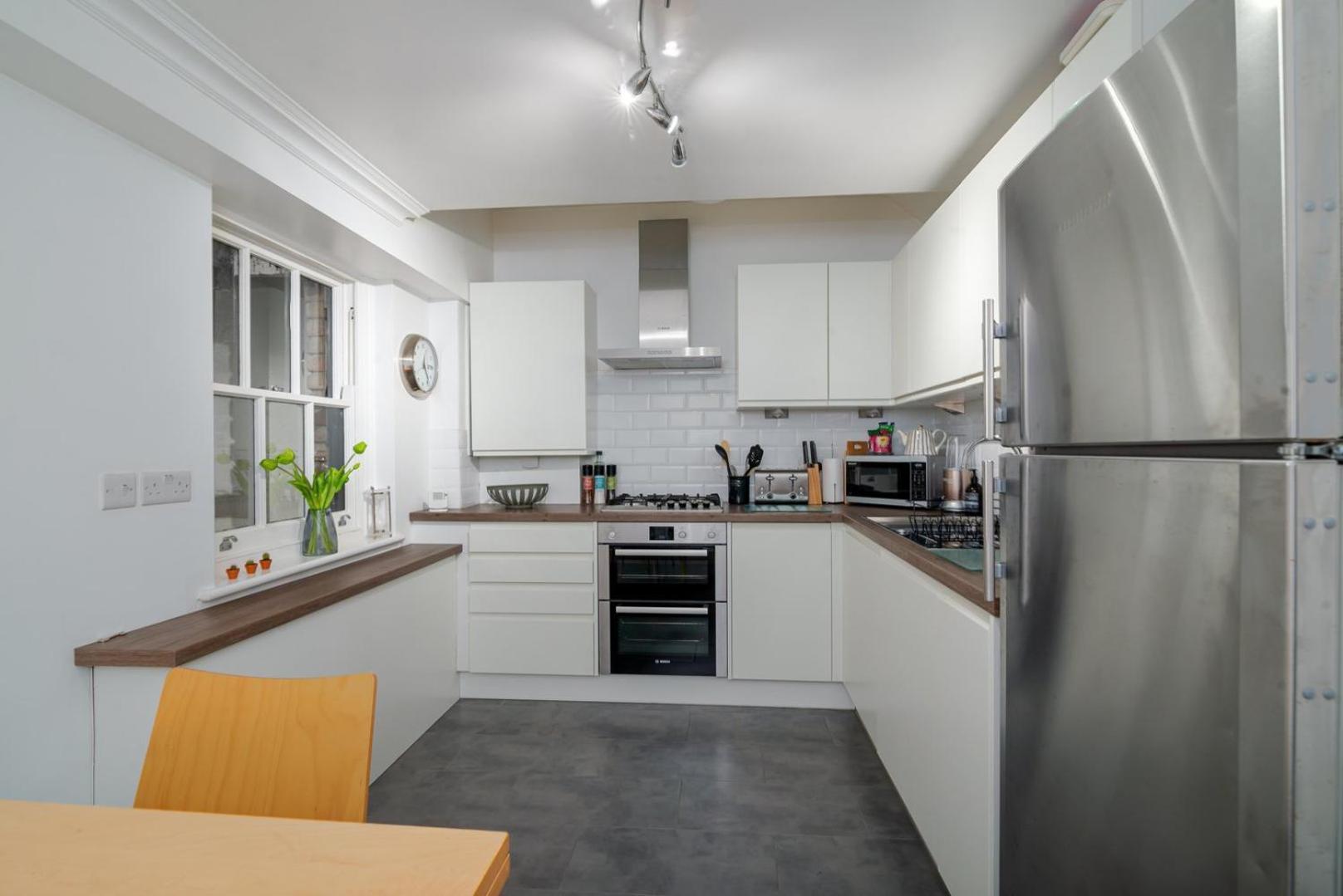 Guestready - Lovely 2Br Home In Central Лондон Екстериор снимка